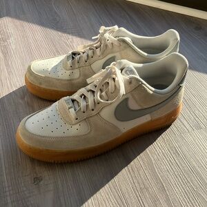 Nike Men's Air Force 1 Low ‘07